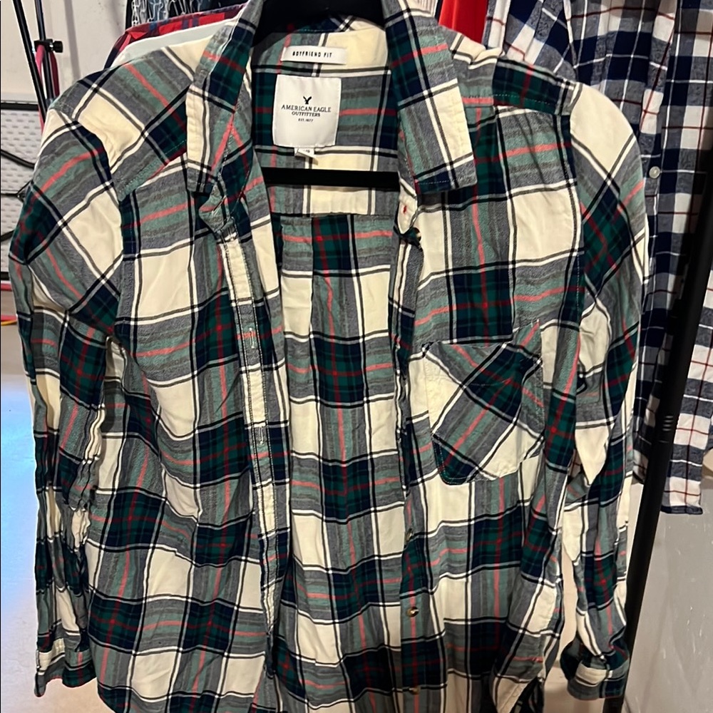 American Eagle Outfitters Green and White Casual Button Down Shirt